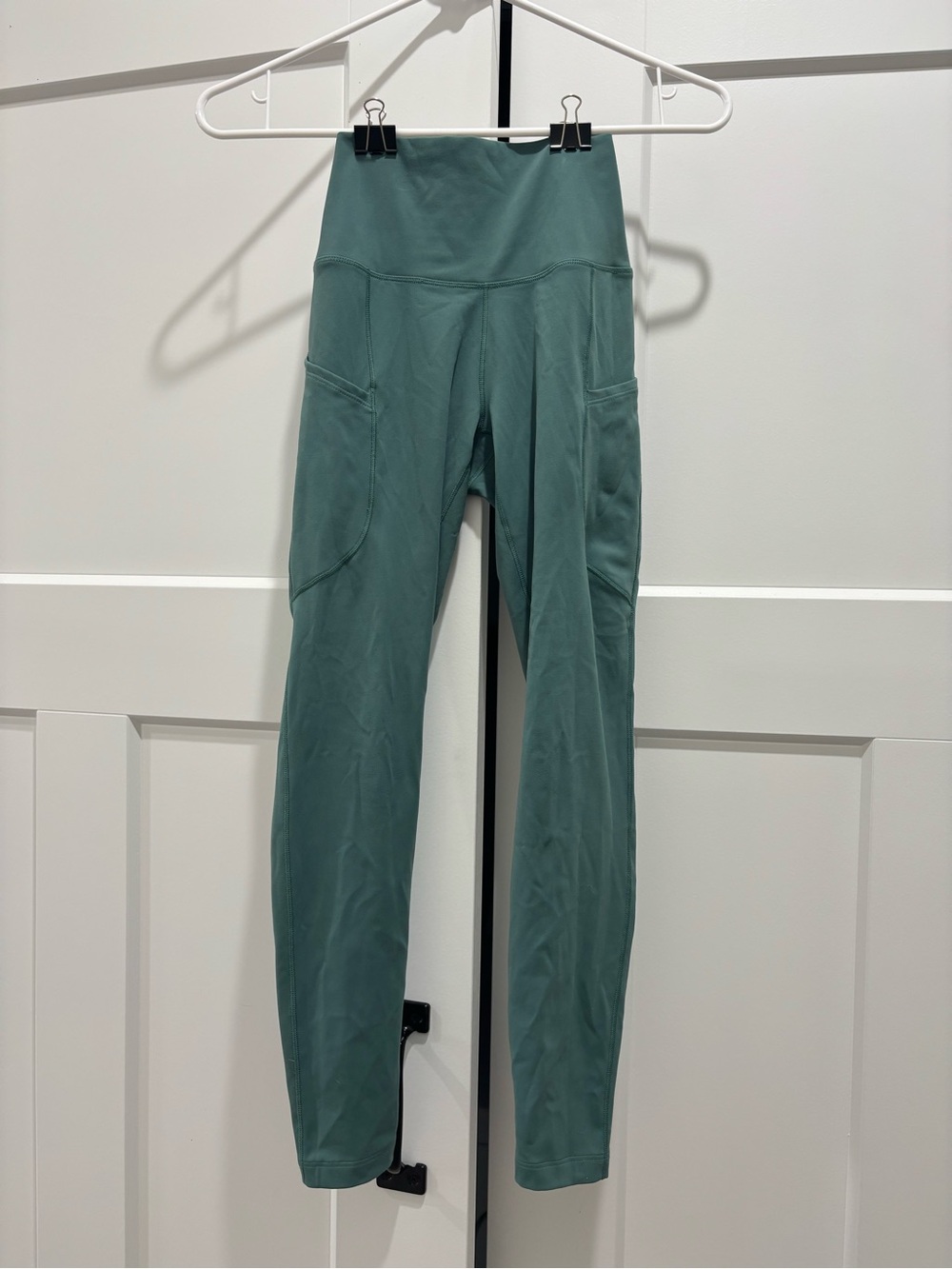 Nike High-Waist Pocket Leggings in Teal Green